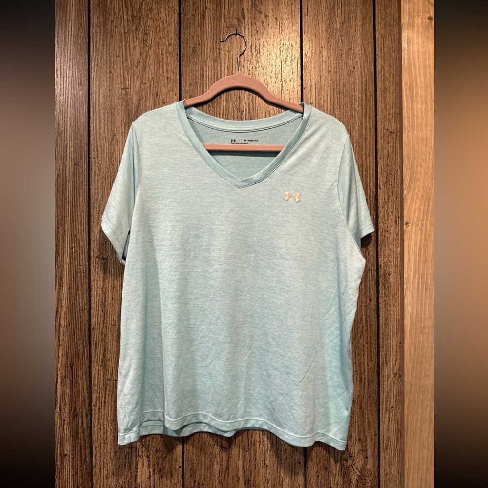 Under Armour Women’s Plus Size Shirt